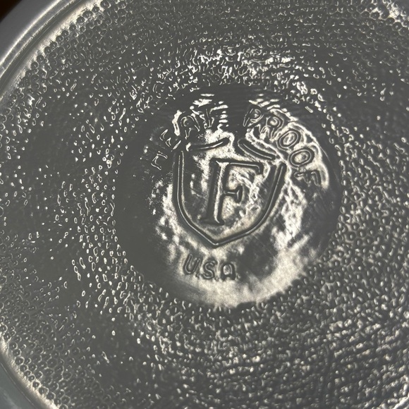 Mint condition vintage Federal Glass Midcentury red gingham bowl - Picture 5 of 8